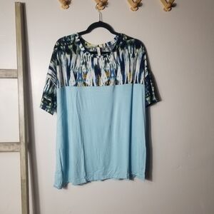 NWOT CELESTE WOMEN'S BLUE WITH TIE-DYE LOOK BLOUSE SIZE 2XL